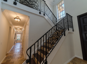 9439 NW 54th Doral Circle Ln , Doral, FL, 33178 Listing: Main Hallway Photo by Real Estate Agent