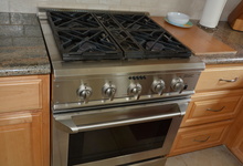 6122 Grant Avenue , Laporte, VA, 20122 Listing: Kitchen Gas Stove Photo by Real Estate Agent